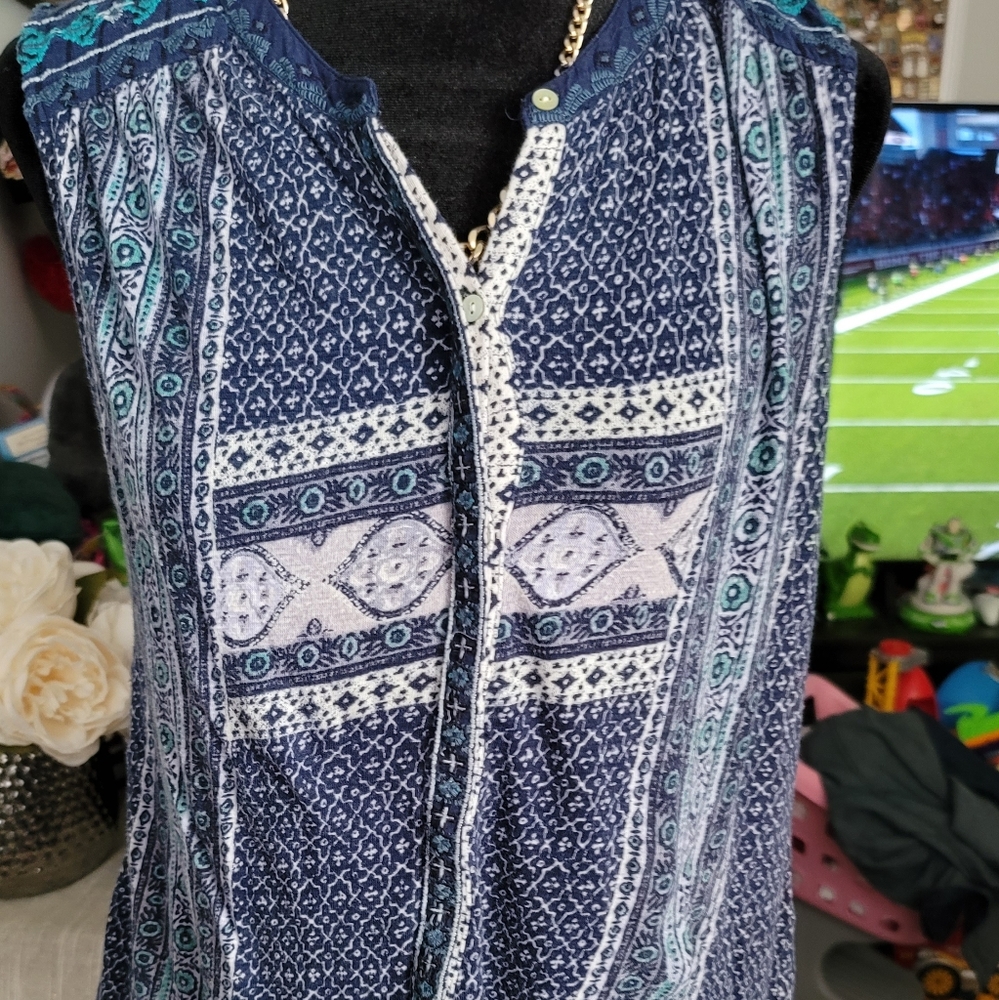 Lucky brand top